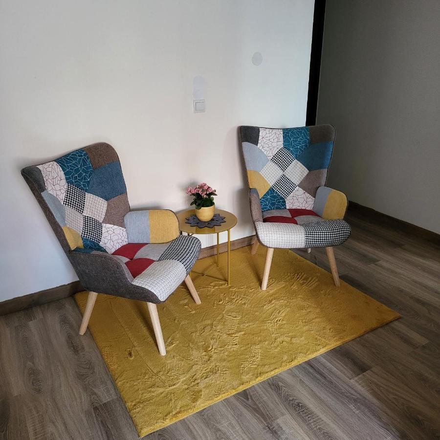 Oli Apartments Senec Luaran gambar